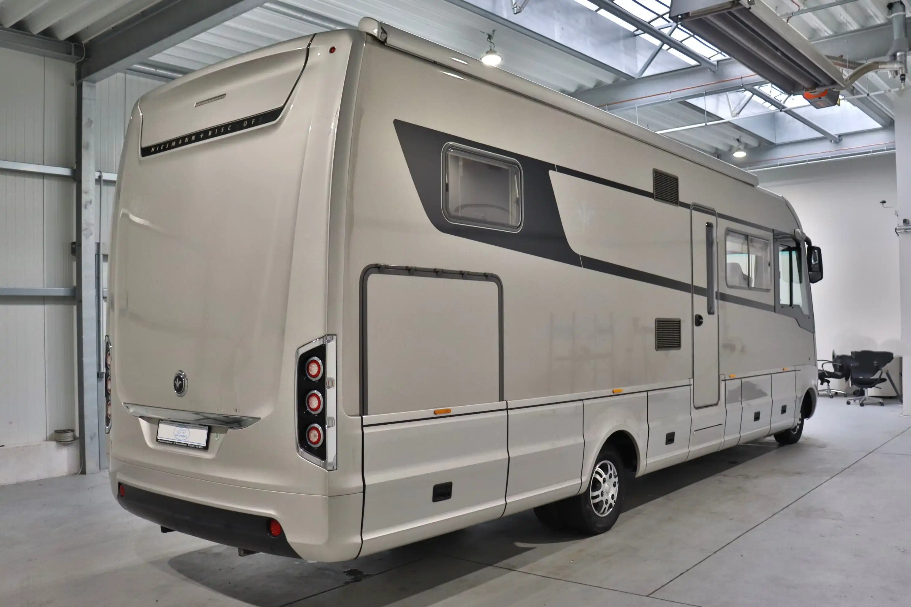 NIESMANN + BISCHOFF Flair 920 LE Clou Line